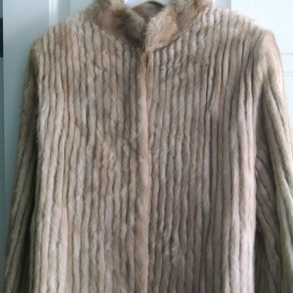 Advanti Saga Mink Coat